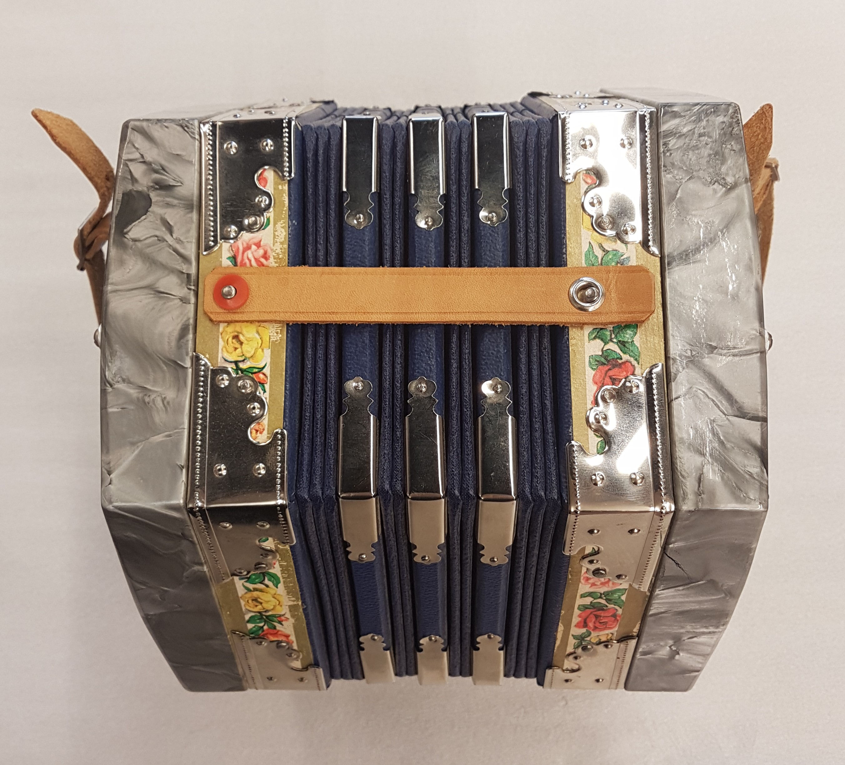 Pre-Owned Scholer 20 Note Anglo Chromatic Concertina C/G