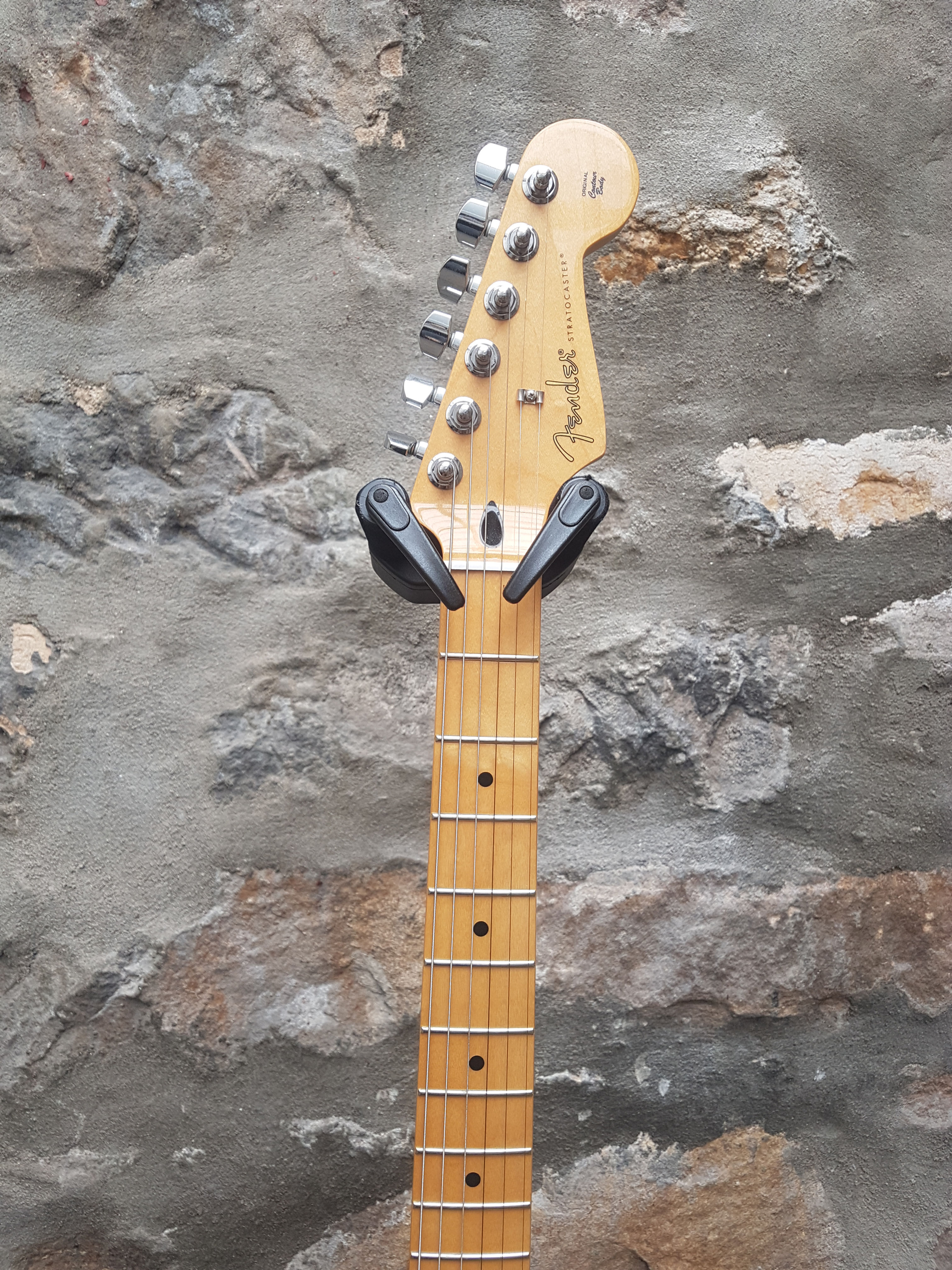 Fender player stratocaster electric guitar (black)