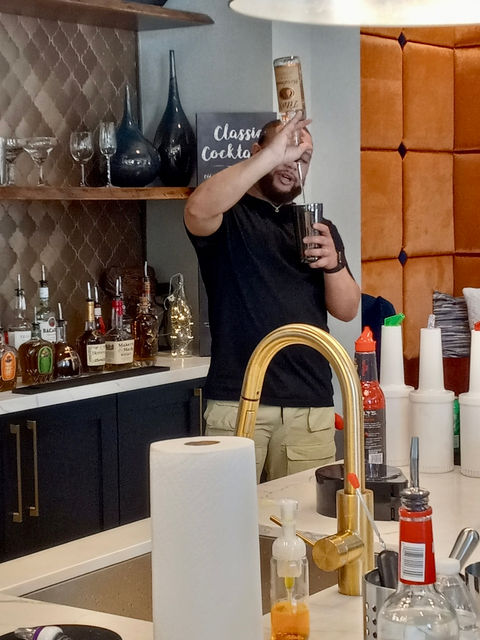 J1S Bartending 