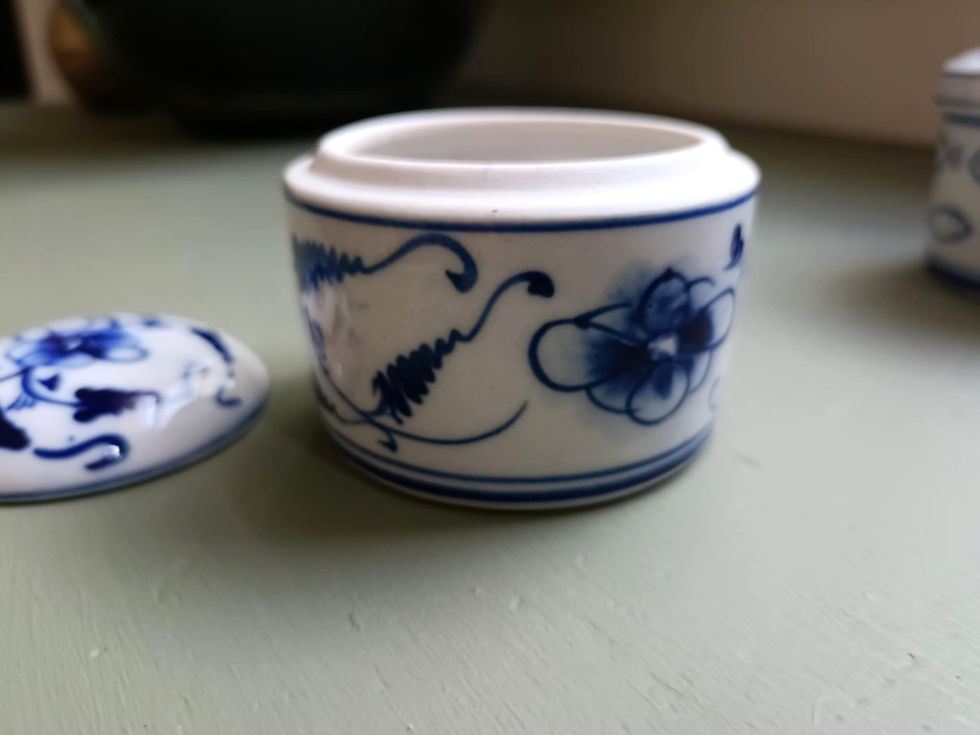 Thumbnail: Vintage blue & white miniature porcelain trinket jars