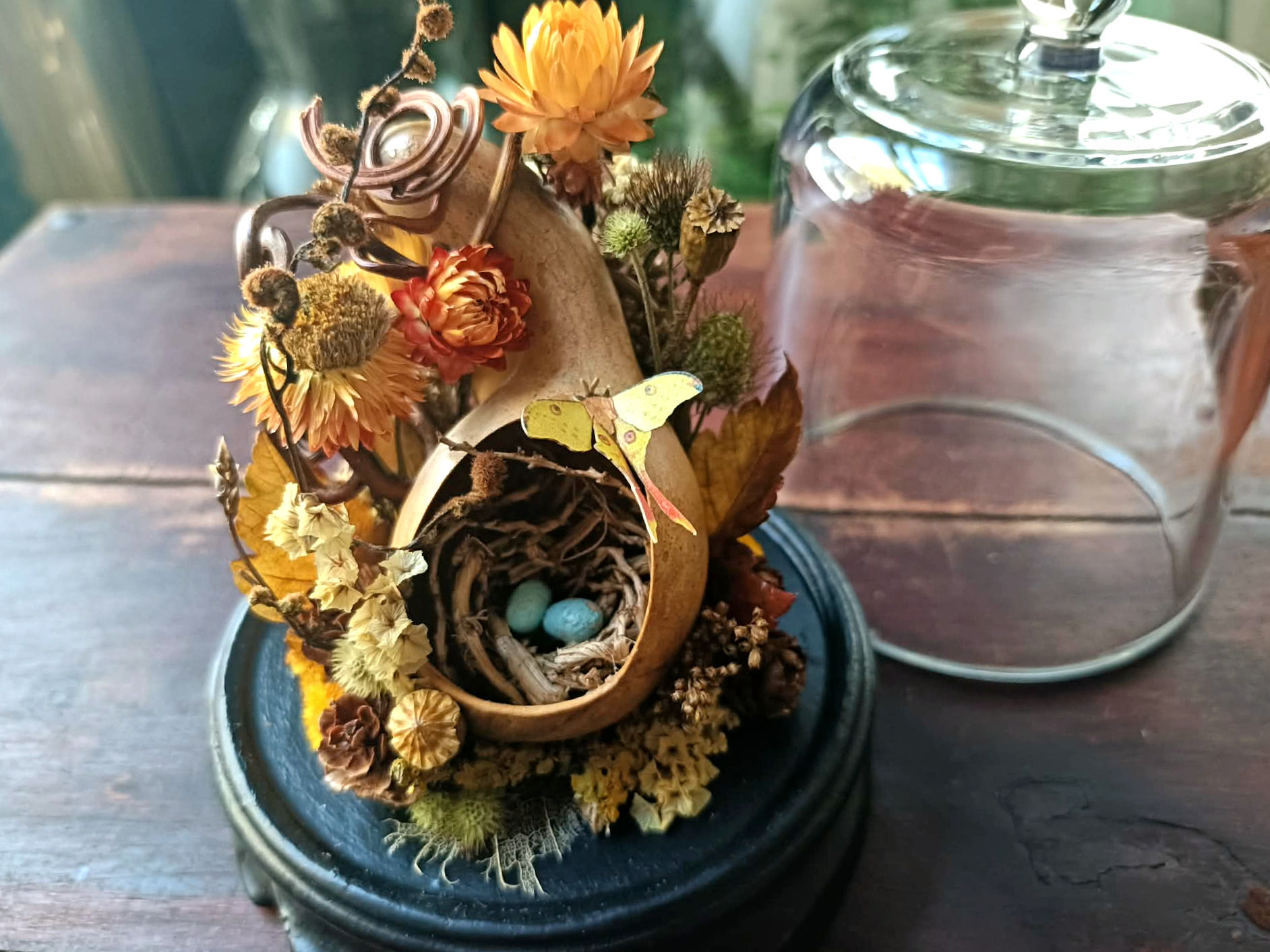 'Autumn Glow' Floral Art Dome