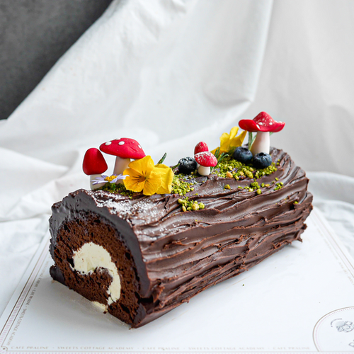 Chocolate log cake | sweetscottage