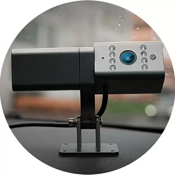 dualcam3-60c99b99a0d3a-medium.webp