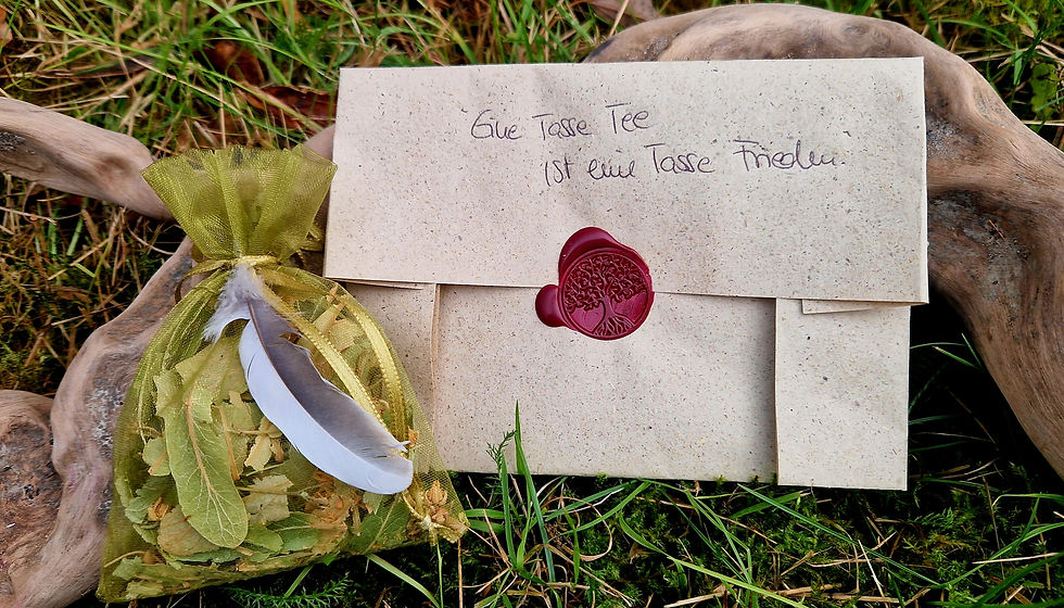 Miniaturbild: Lindenblüten-Ritual-Tee für die Rauhnächte, Silvester oder deinen Alltag