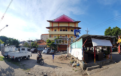 Courtyard 1.jpg