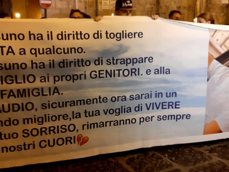 Barletta: giovane ucciso a coltellate