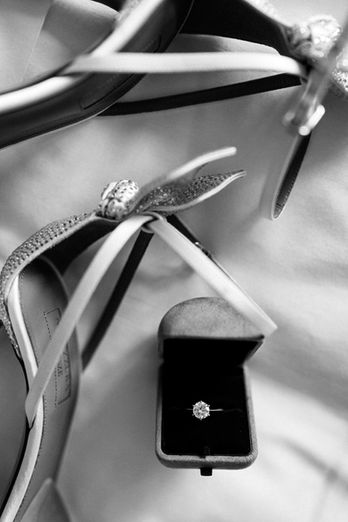 Lolas Hochzeitsfotografie_Modern Wedding Photography_Dreischeibenhaus Düsseldorf Hochzeits
