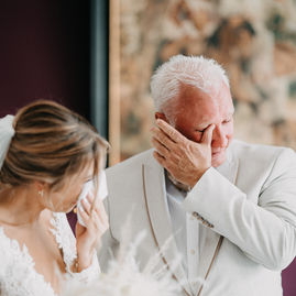 Lolas Hochzeitsfotografie_Modern Wedding Photography_Schloss Wilkinghege_094.jpg