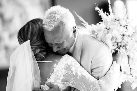 Lolas Hochzeitsfotografie_Modern Wedding Photography_Schloss Wilkinghege_093.jpg