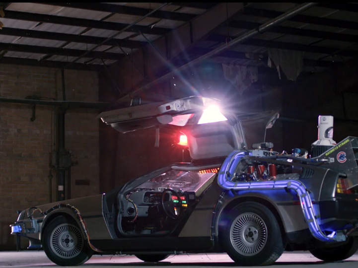 DeLorean Lit