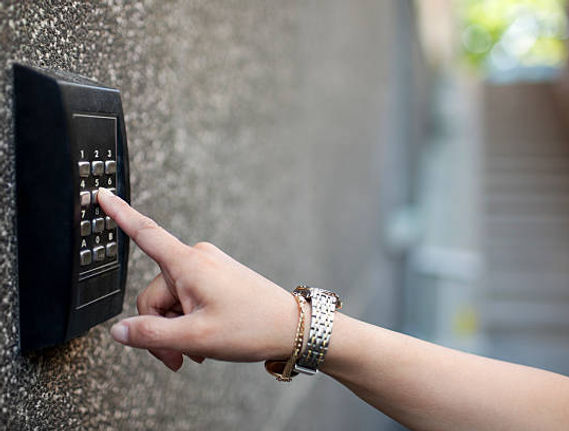 istockphoto-182844019-612x612.jpg