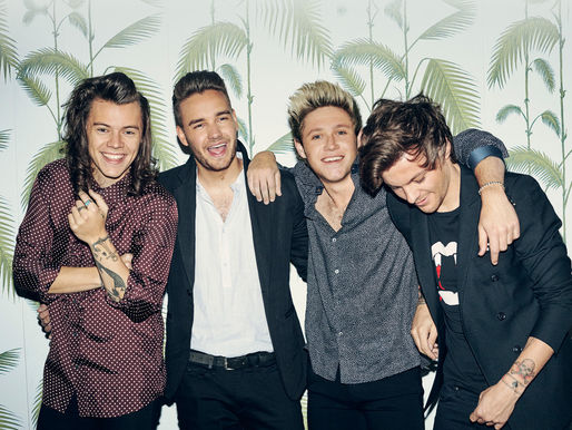 Glorified Fangirls: Double Standards of the Entertainment Industry