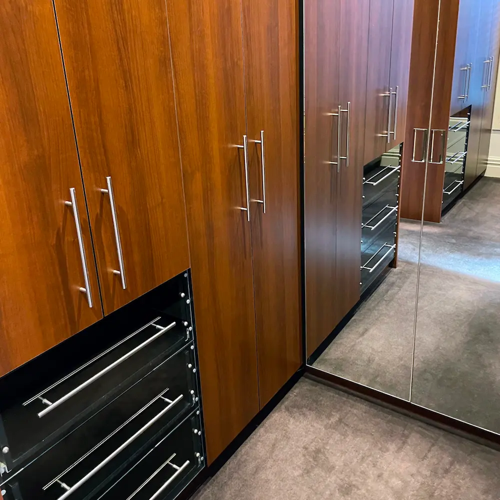 Timber built-in wardrobe cabinetry and full-length mirrored doors detailed during 3 bed 2 bath spring clean. 