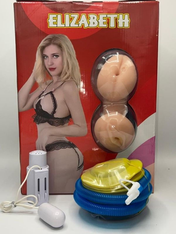 Elizabeth Realistik Manken