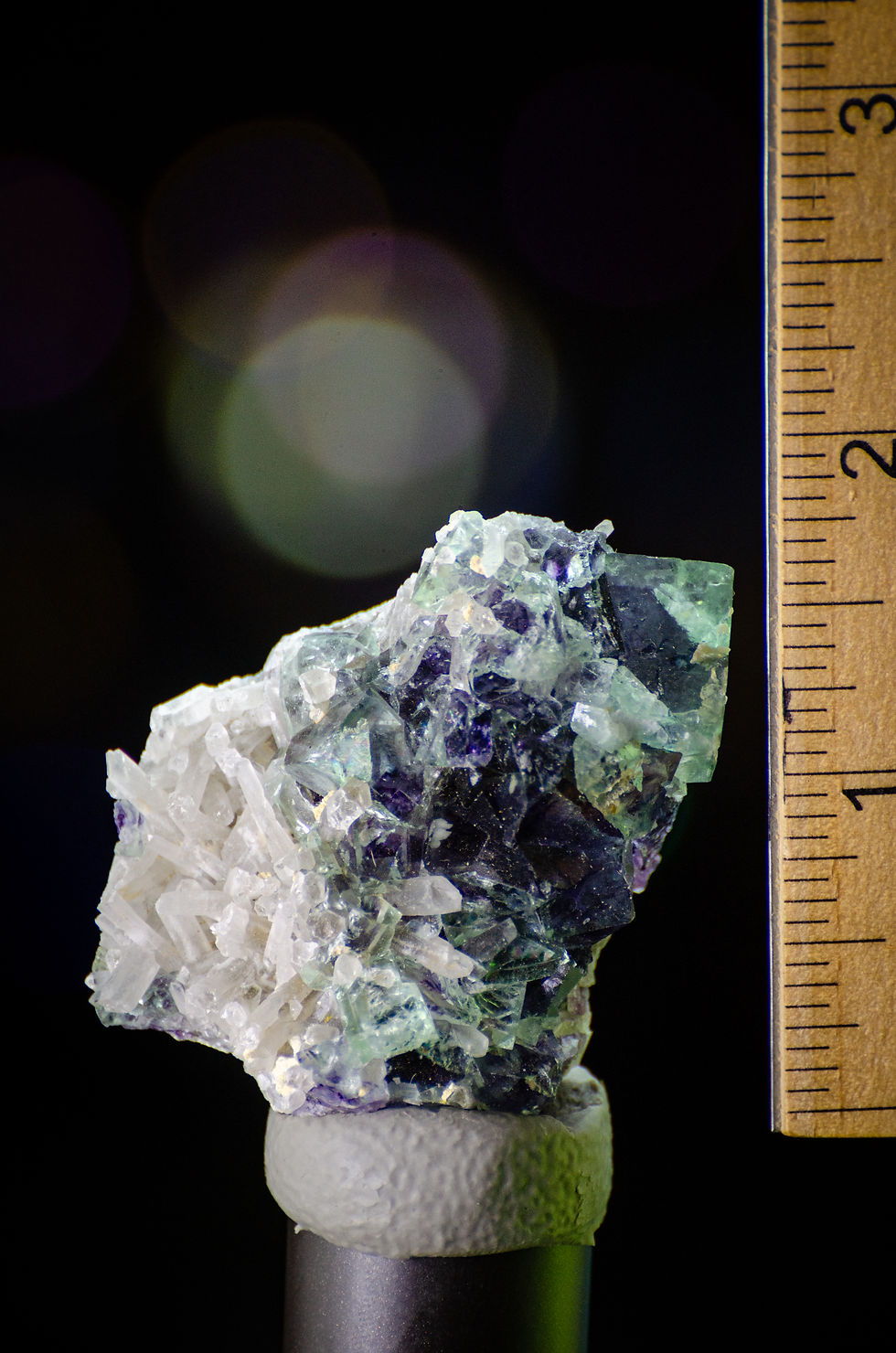 Thumbnail: Quartz and Fluorite