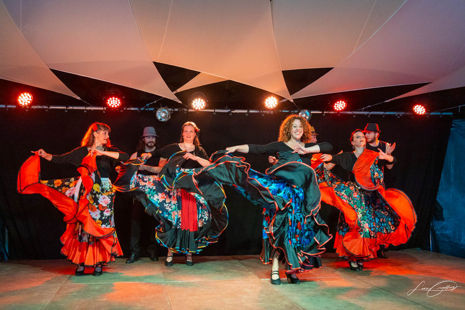 Un soir avec les Gitans - Cie Romano Dji - Festival Welcome in Tziganie OFF Seissan - Crédit photo Laure Geoffroy