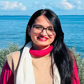 Profile Alia Manzoor_image.jpeg