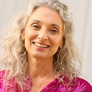 Monave_Angela_1148e - web.jpg