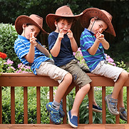 Kyra_2017_Summer_1664e2 - web.jpg