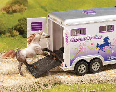 Breyer horse trailer and truck 2025