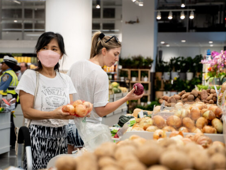 Grocery Cart Inflation ‘Far Exceeding’ Official Rate, Studies SayBy Bryan Jung July 9, 2022 Updated