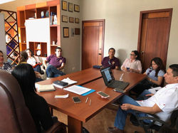 FUNCIONARIOS MUNICIPALES