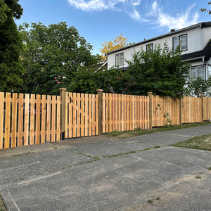 Evans Flat-Top Picket Fence