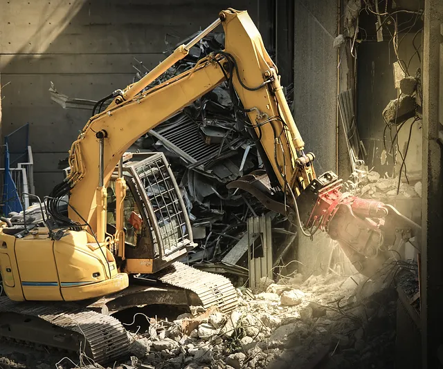 広島市 日本友愛建設株式会社 建物解体 家屋解体 整地