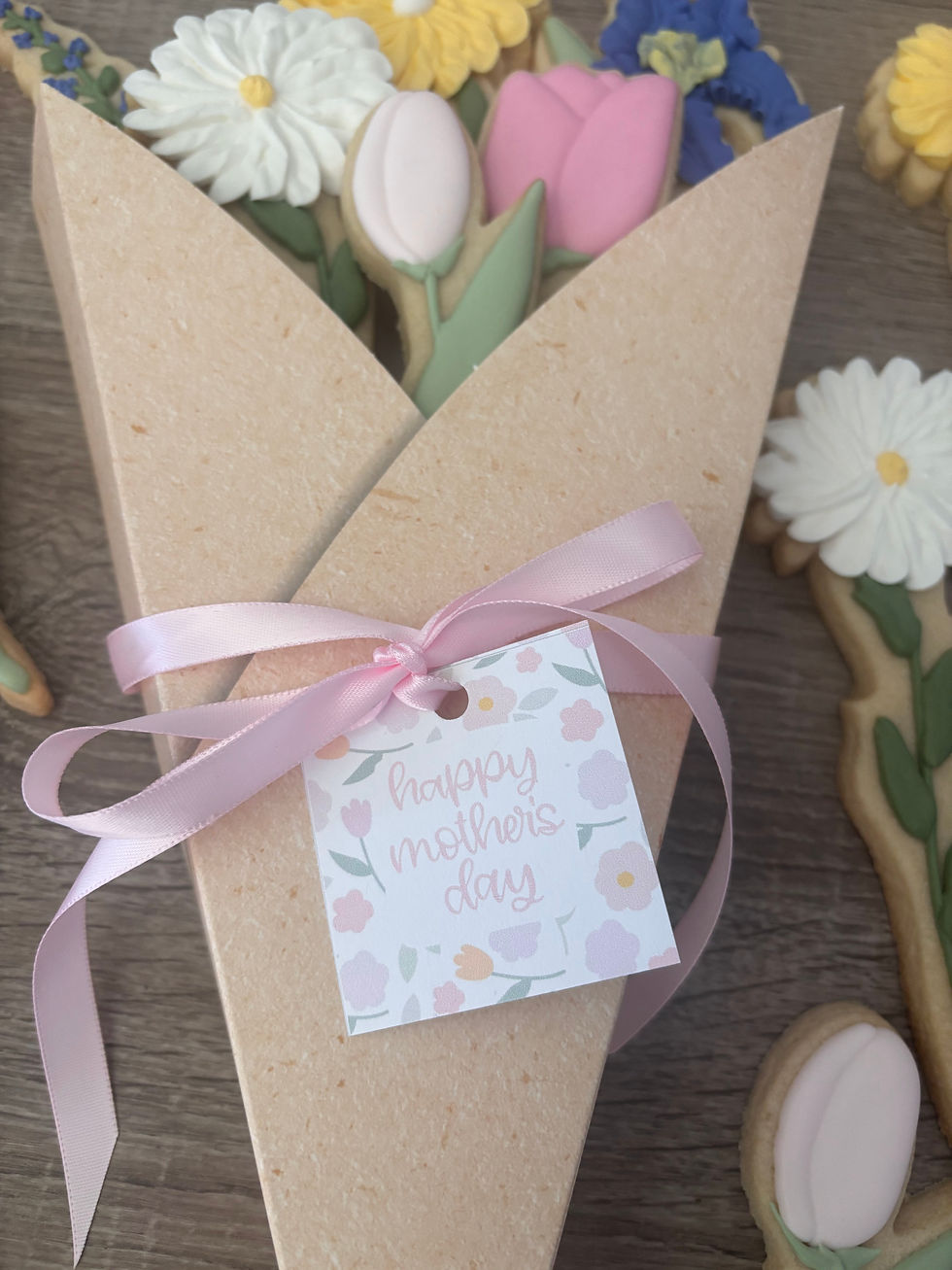 Thumbnail: Mother's Day Cookie Bouquet