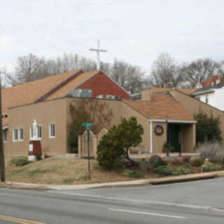 St. Gerard's Catholic Church (en Español) - 11:00 AM