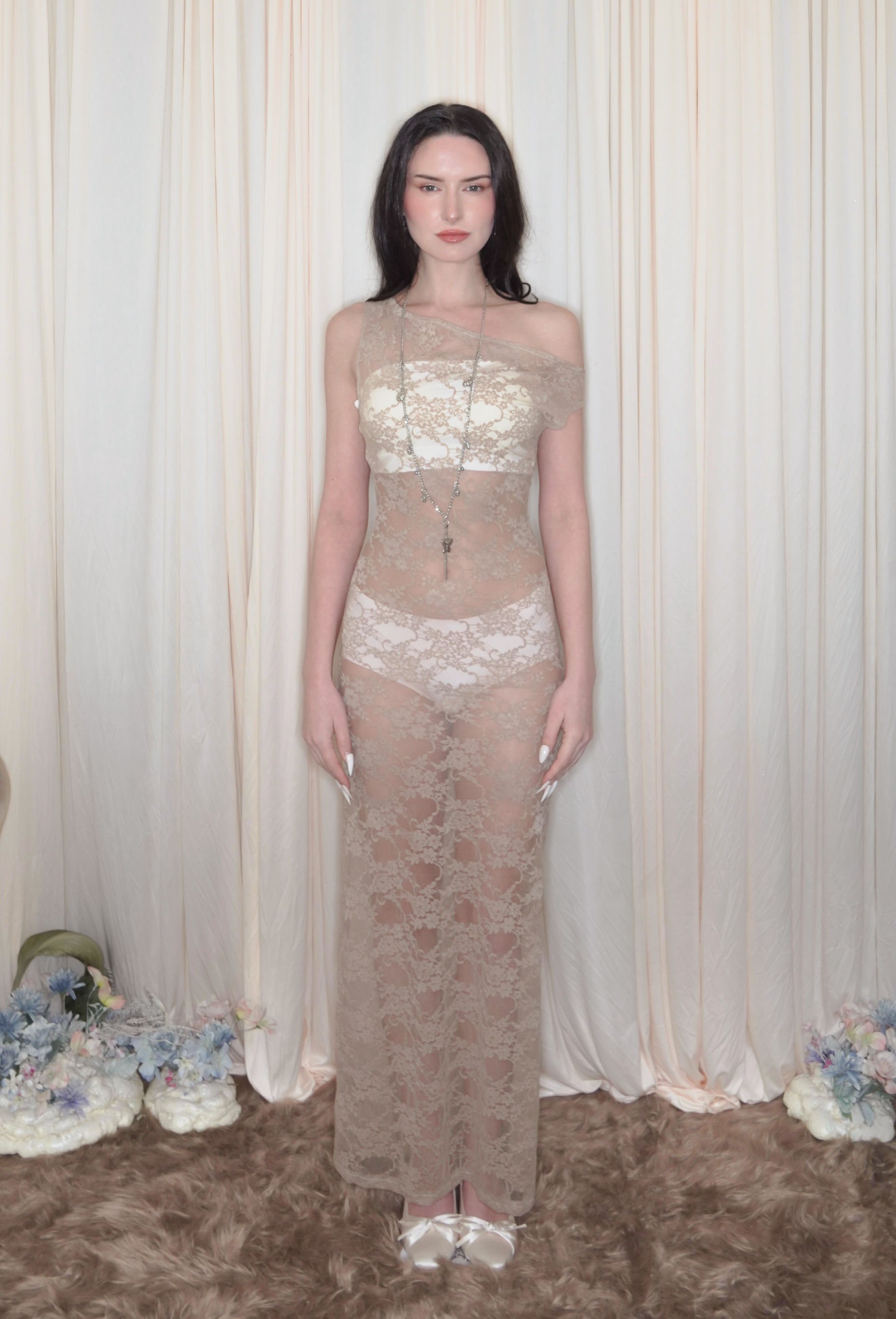ENDLESS SANDROSE LACE GOWN