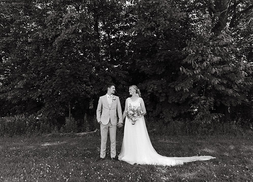 COUPLE_W+A-100.jpg