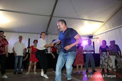 JJ et Laurie Danse les Tours