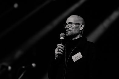 André-sole-bergers-allyderfilm-Executive-Portrait-2026-Luisa-Sole-1.jpg