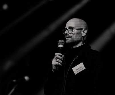 André-sole-bergers-allyderfilm-Executive-Portrait-2026-Luisa-Sole-1.jpg