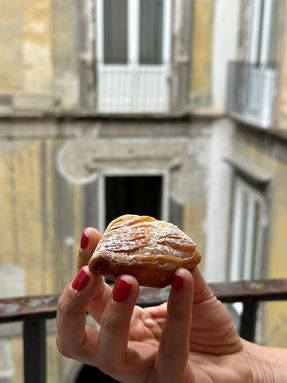 Naples local eating tour