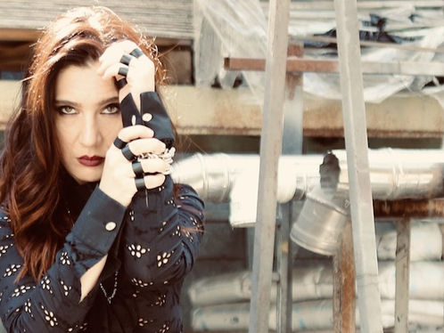 IL RITORNO DI GIOVANNA TURI CON "COSA NON SI FA", DAL 17 SETTEMBRE IN RADIO E STREAMING!