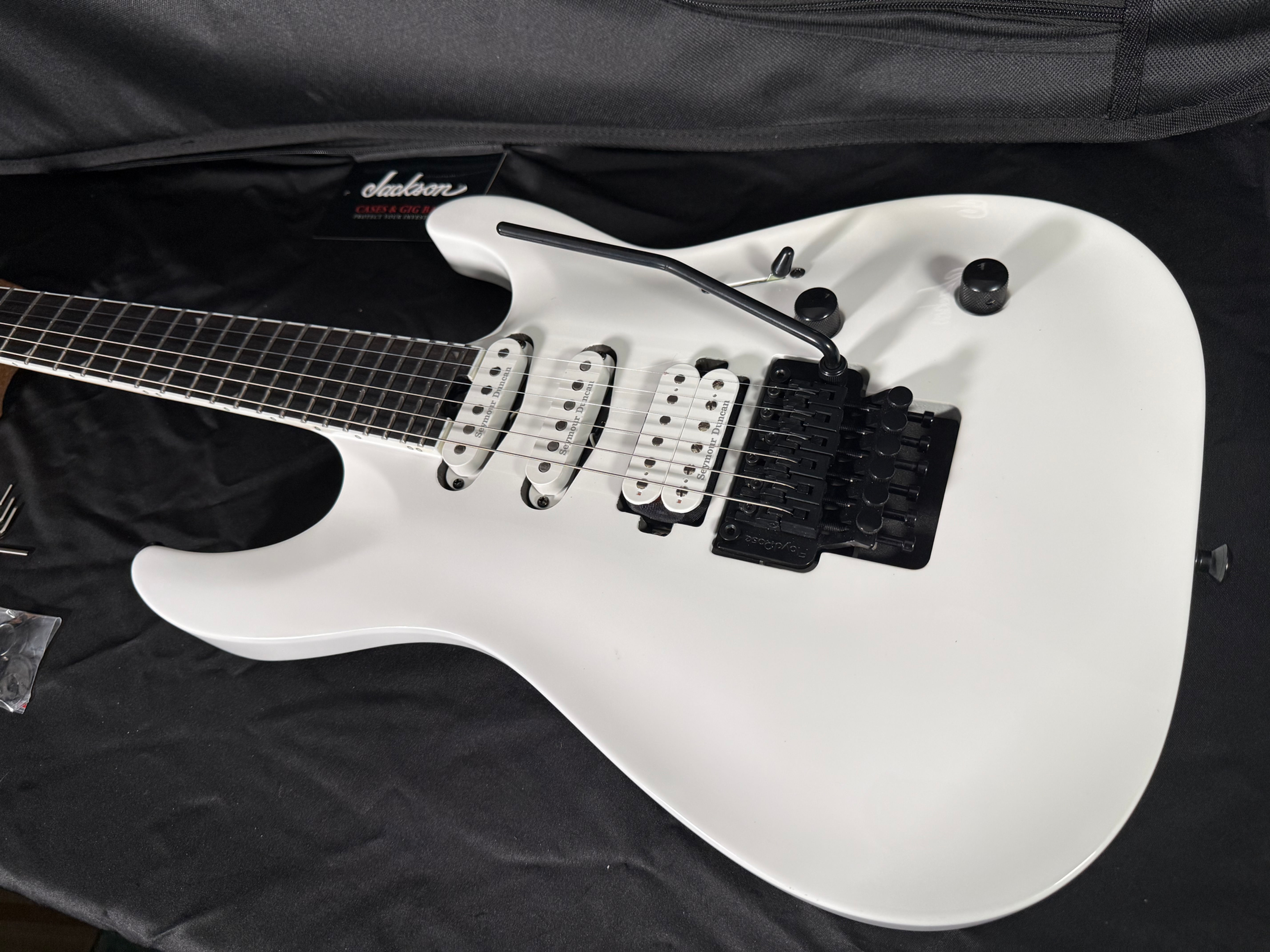 2023 Jackson Pro Plus Series Soloist SLA3 - Snow White