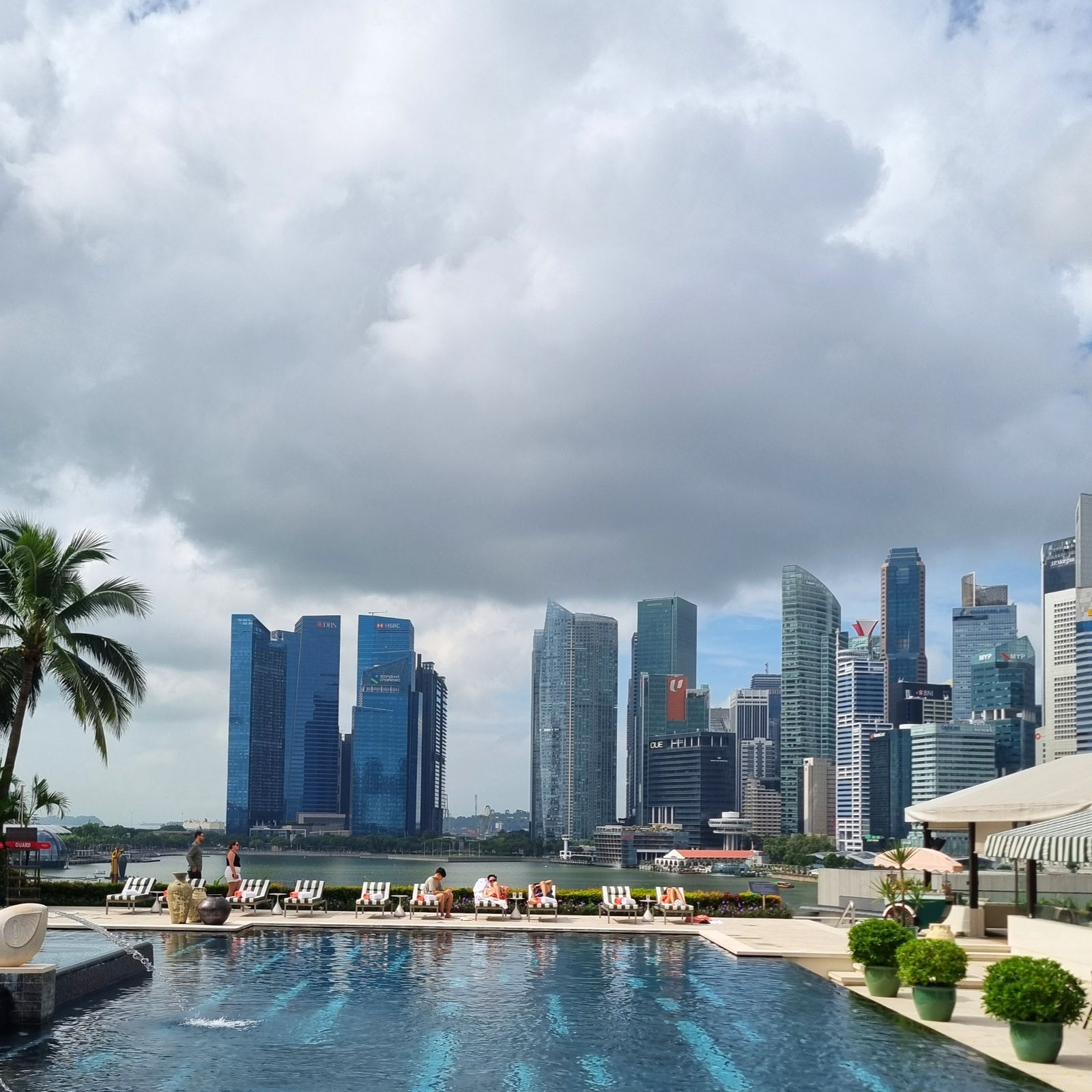 Mandarin Oriental pool, Singapore