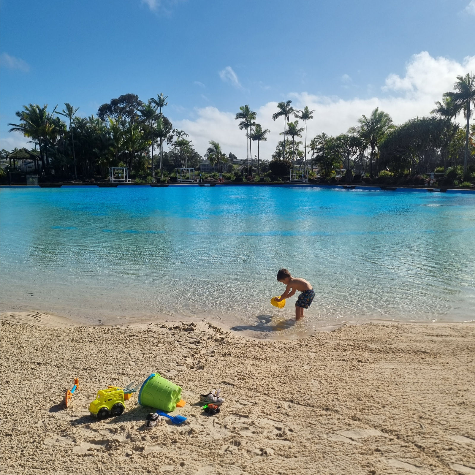 Intercontinental Sanctuary Cove pool