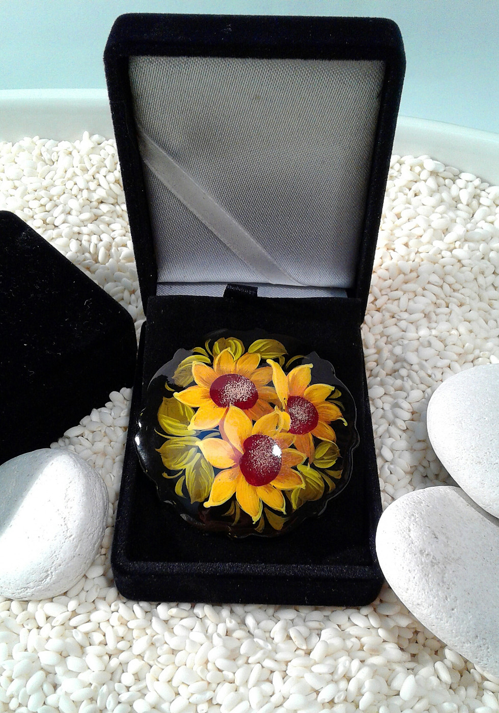 Thumbnail: Painted Sunflower Russian Lacquer Pin