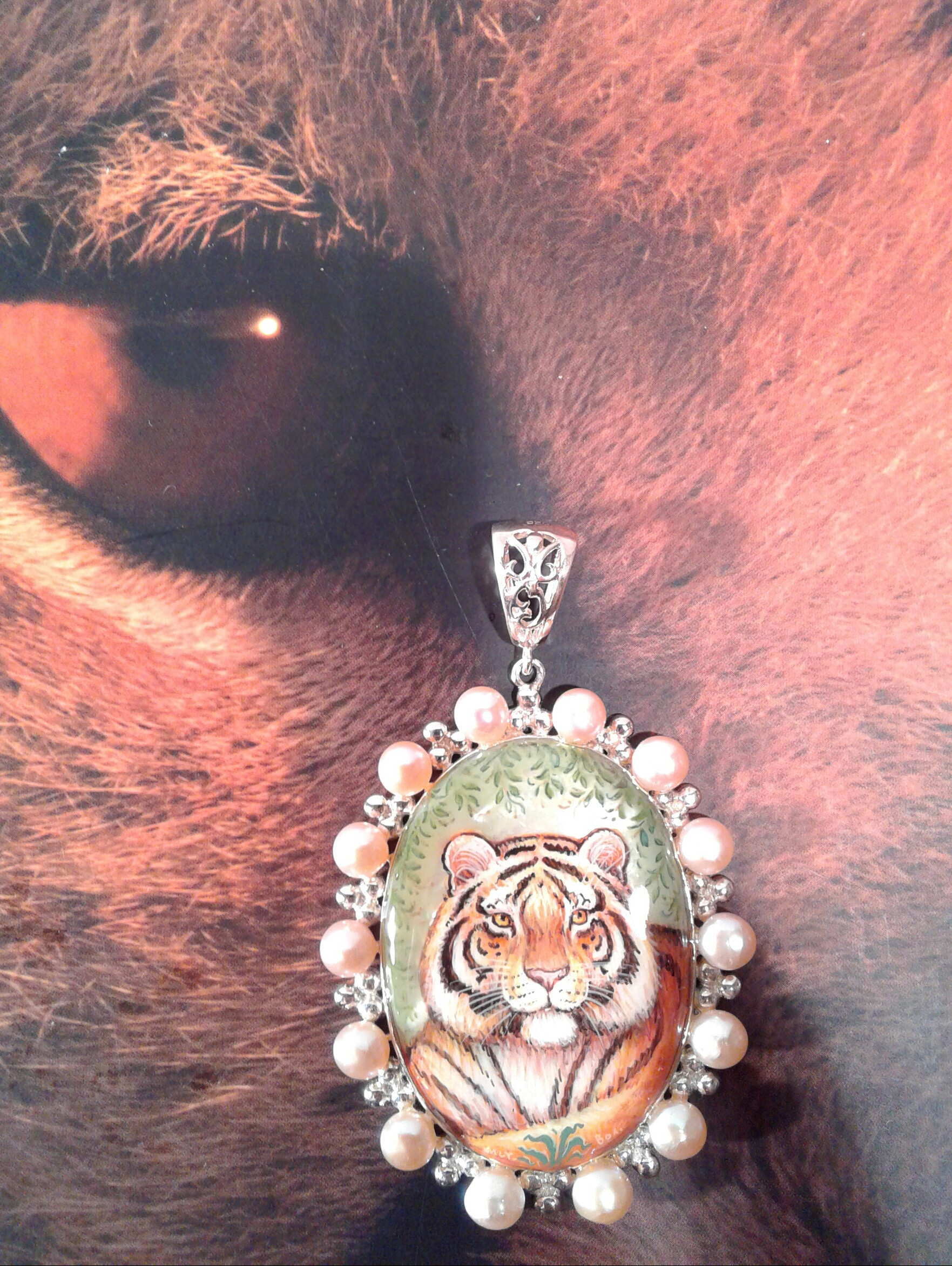 Hand painted Wildlife Sterling Silver setting Tiger