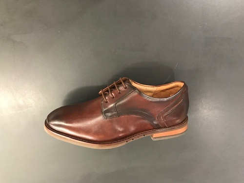 CLARKS LEATHER UNHUGHE 68323 -- TO 