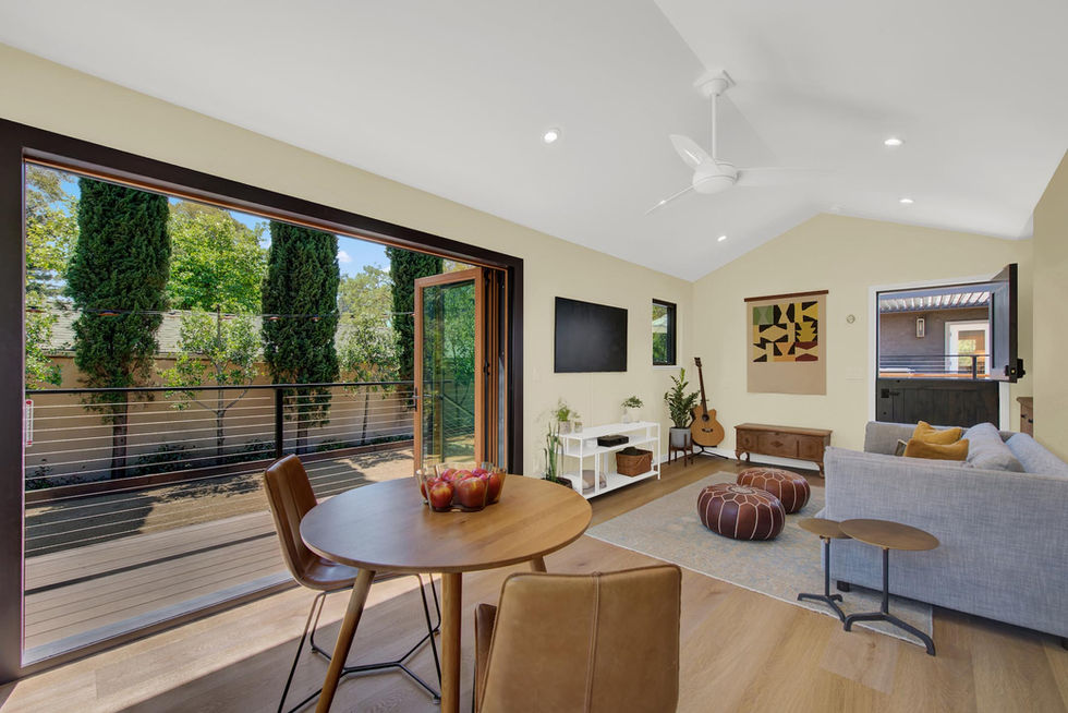 44 Franklin St 70