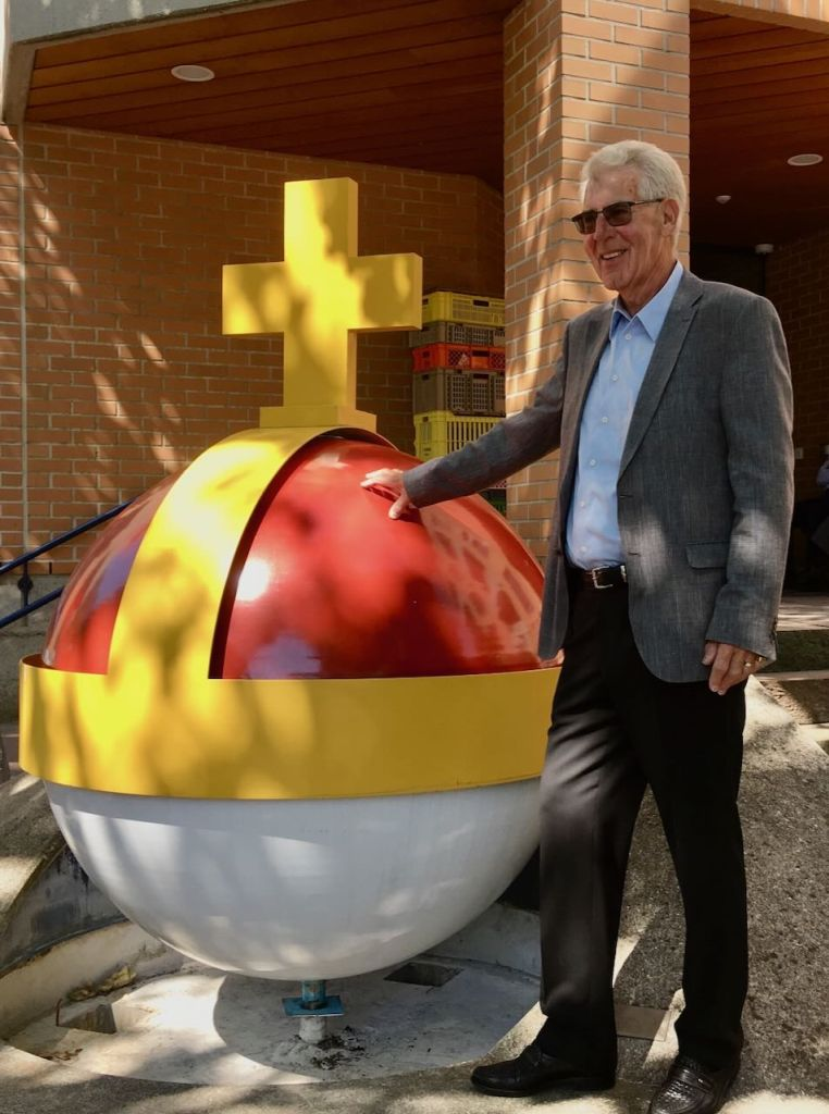 Hans mit dem grössten Wiediker «Apfel» (Seniorama im Tiergarten)
