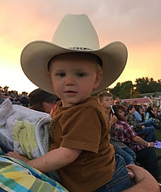 Matthew,Darci & Dawson Kitchell