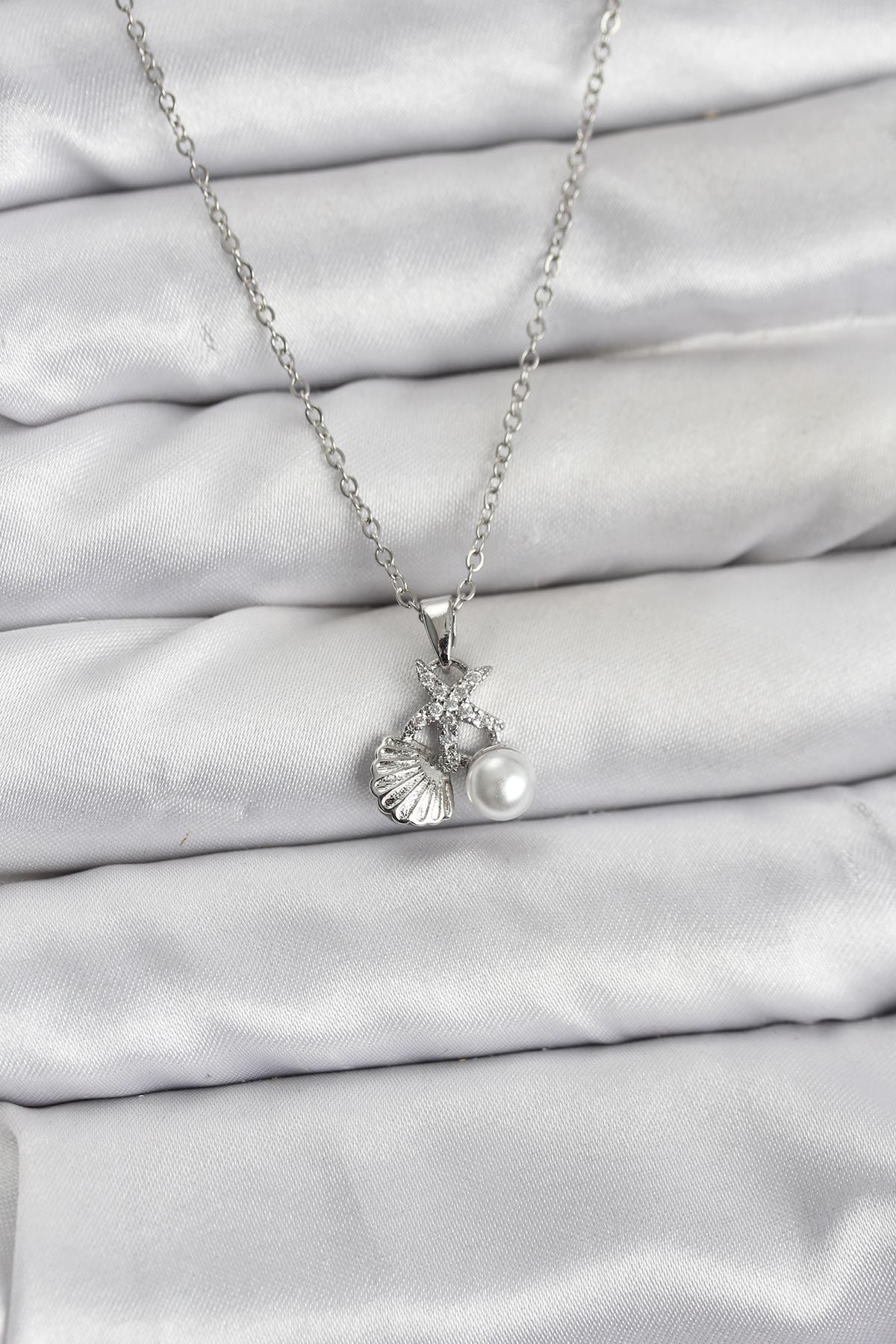 Çelik Zincir Gümüş Renk Deniz Kabuğu ve Deniz Yıldızı Model Zirkon Taşlı Kolye