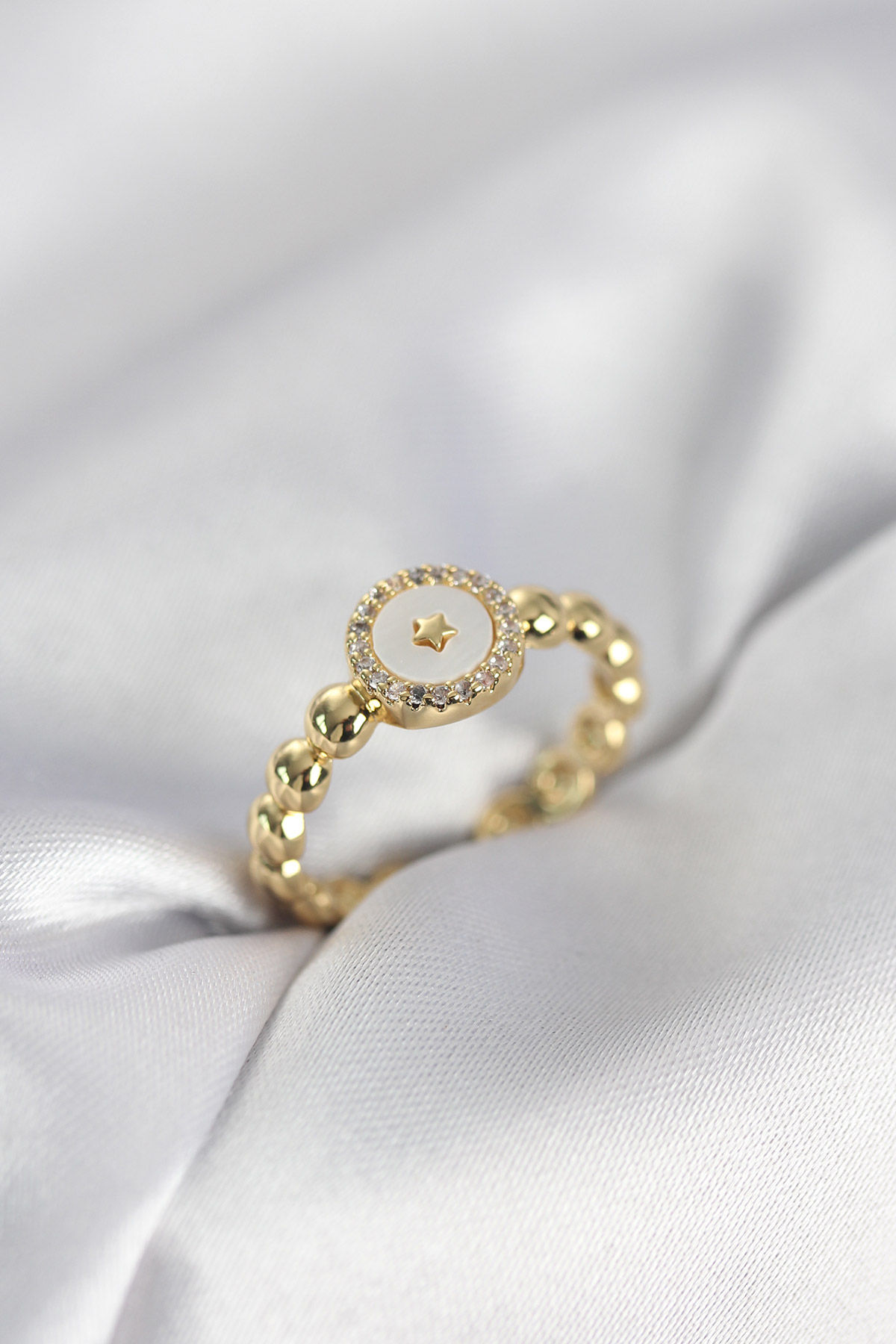 Gold Renk Sedefli Yıldız Model Zirkon Taşlı Yüzük