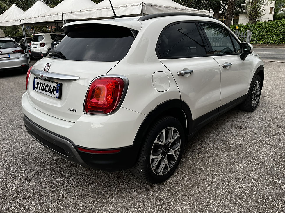 Miniatura: Fiat 500X 2.0 Multijet 4x4 AT9 Cross Plus