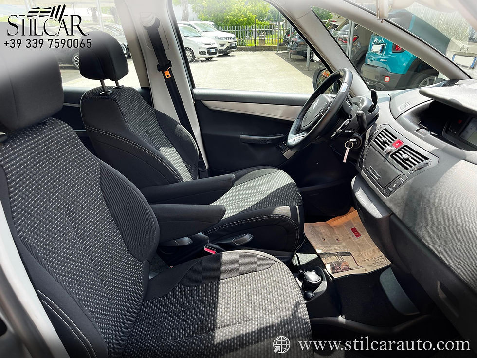 Miniatura: Citroen C4 Picasso 1.6 HDi 110 CMP6 Elegance